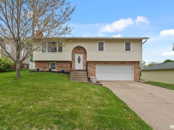 1701 89th Ave W, Rock Island, IL 61201