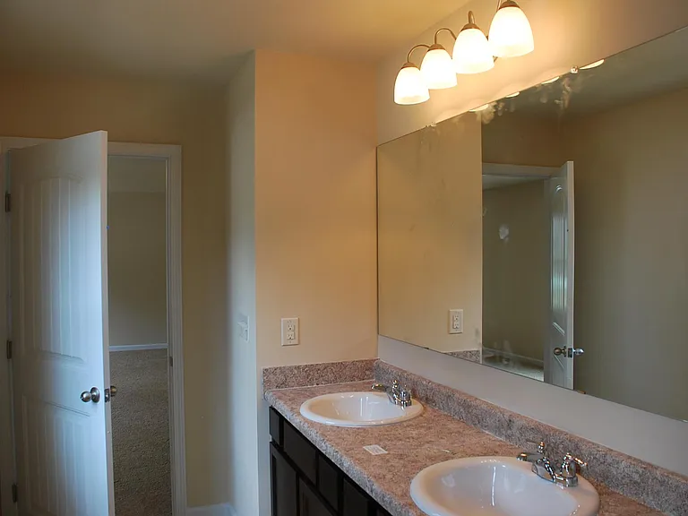 79 Meadowlark Way — Photo 36