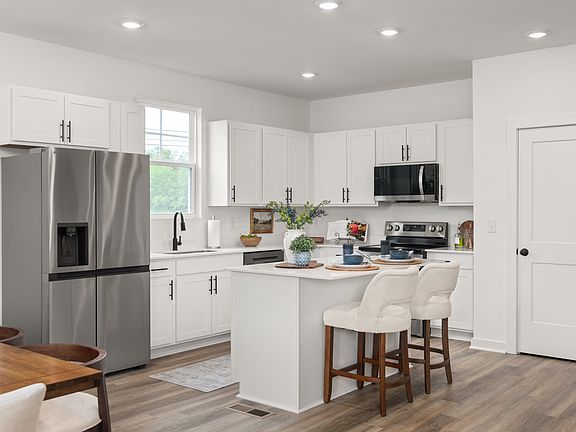 7th image of this home