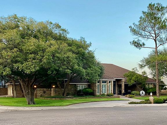 4th image of 1504 Heritage Blvd