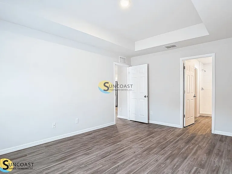 17389 Tyler Ave — Photo 13