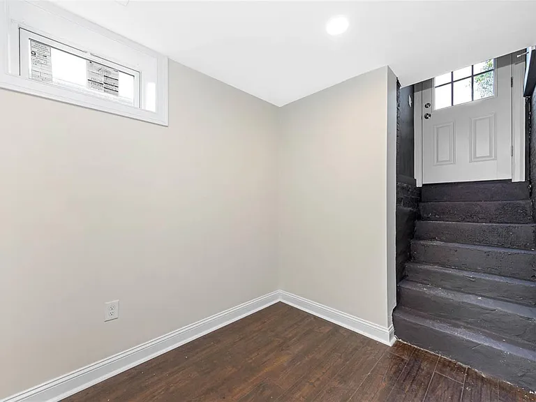68 Winchester St #2 — Photo 27