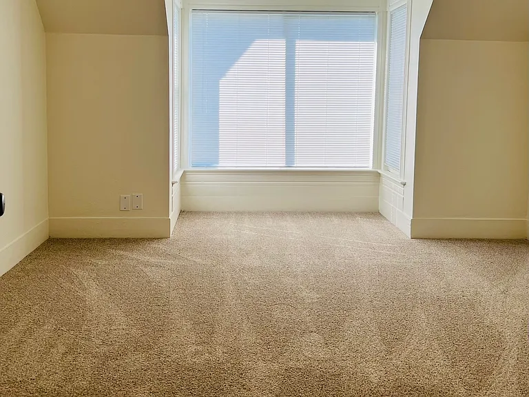 7406 Church St — Photo 17