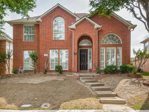 425 Ridge Point Dr, Lewisville, TX 75067