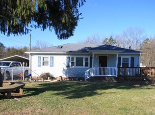 745 Mt Torrey Rd, Lyndhurst, VA 22952