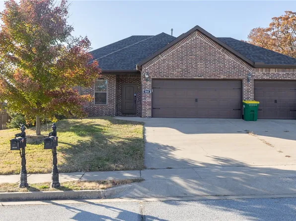 580 Lancaster Rd, Centerton, AR 72719