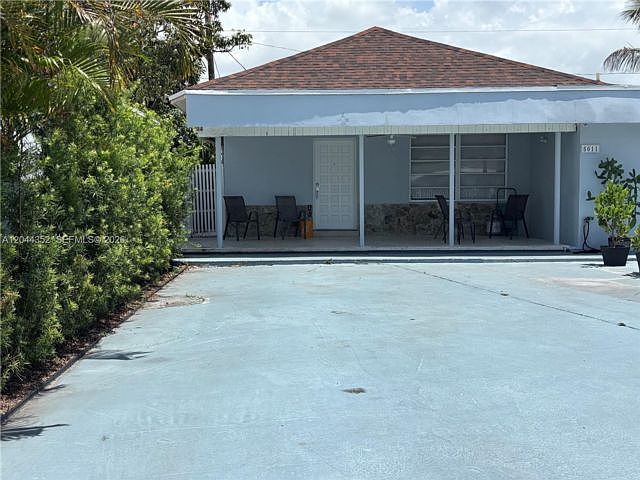 1st image of 5011 SW 5th St