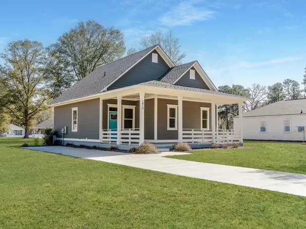 1813 Gordon Rd, Summerton, SC 29148