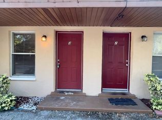 11727 N 12th St APT 3, Tampa, FL 33612
