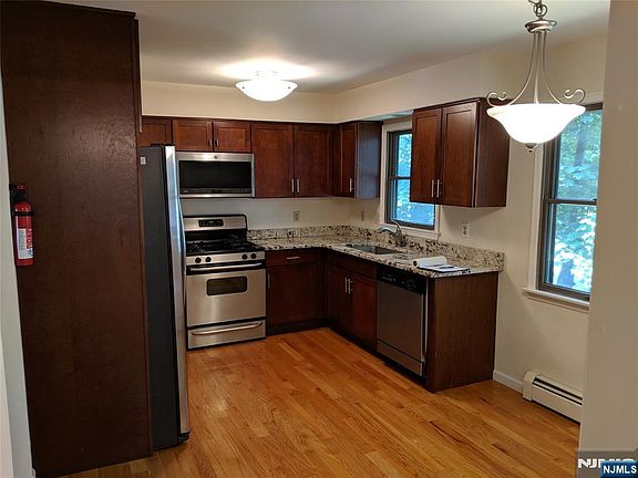 4th image of 39 One #&-2