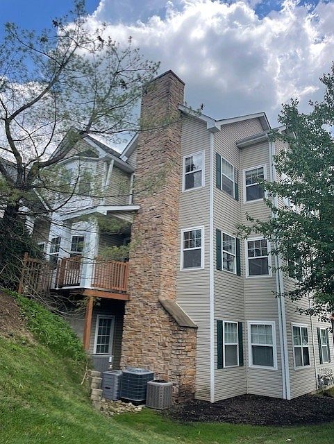 1st image of 1521 Eagle Pointe Dr