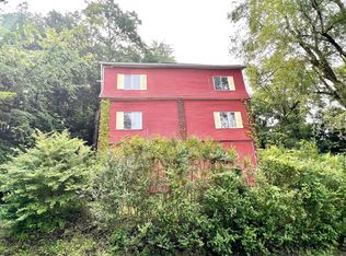 906 14th St APT 3, Ambridge, PA