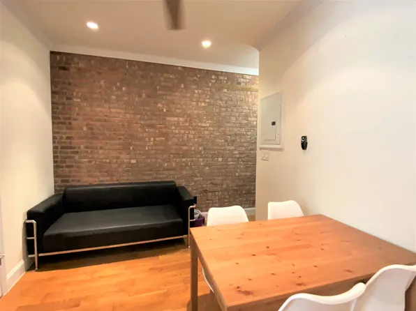 62 West 106th Street image 2 of 7