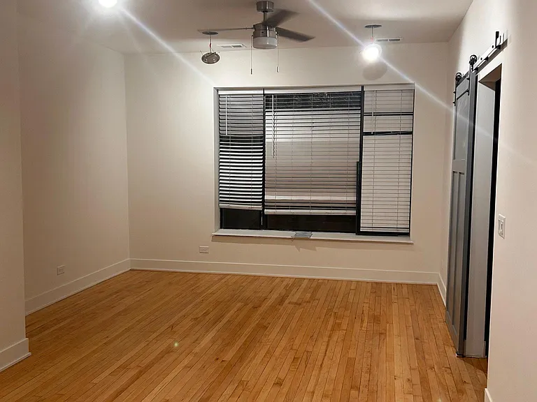 617 N Oakley Blvd #2 — Photo 11