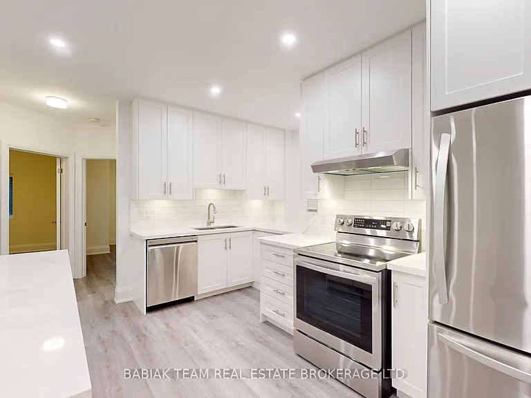 19 Grassmere Rd #MAIN — Photo 5