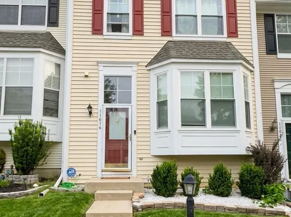 11614 Nellings Pl, Woodbridge, VA 22192