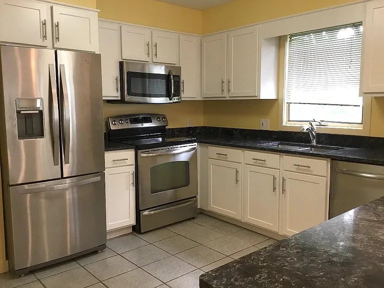 179 Eustis Ave — Photo 2