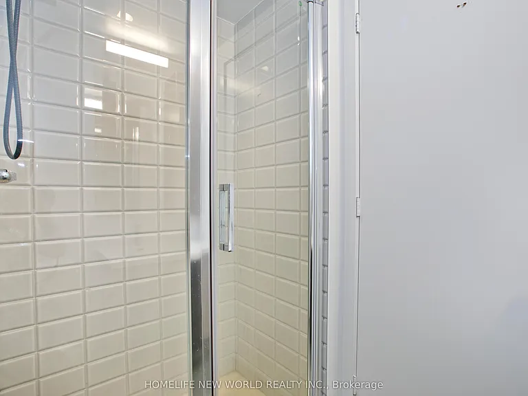 203 College St #3006 — Photo 9
