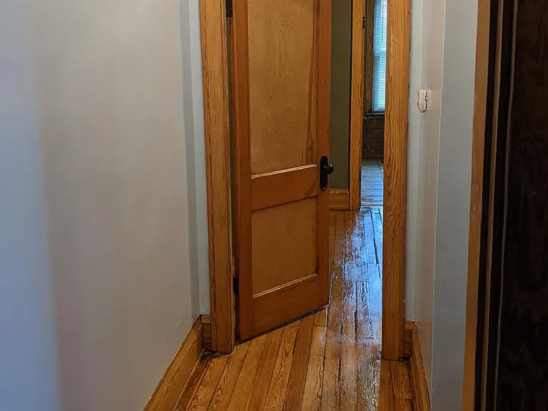 461 Elsmere St #461 — Photo 15