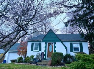 3 Wilshire Rd, Warren, NJ 07059