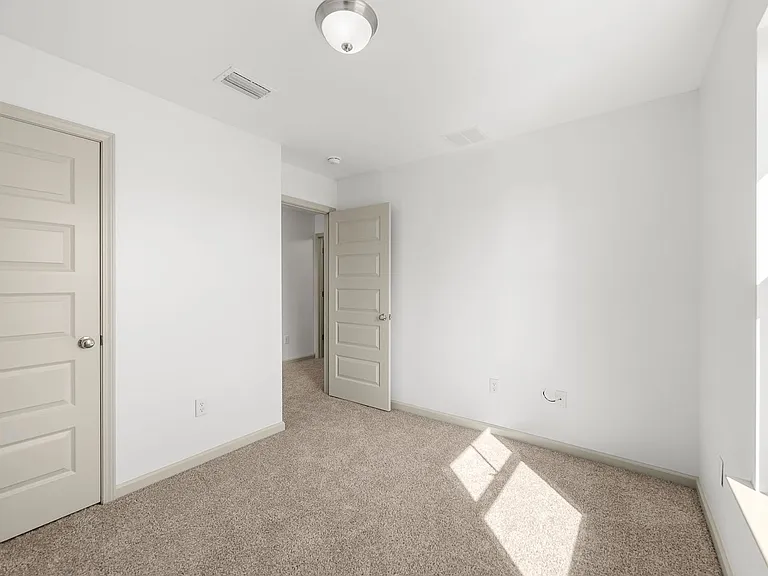 315 N Gay Ave — Photo 21