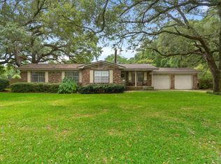 1141 W 9 1/2 Mile Rd, Pensacola, FL 32534