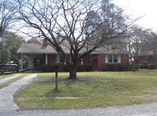 120 Lesesne Dr, Sumter, SC 29150