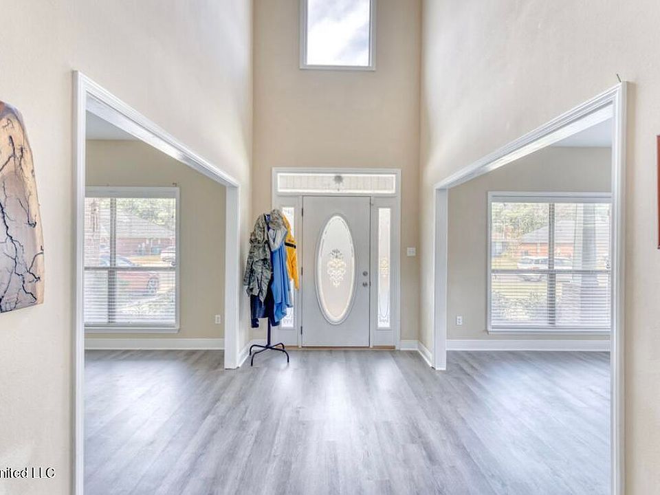 17200 Coventry Estates Blvd, Diberville, MS 39540 Zillow