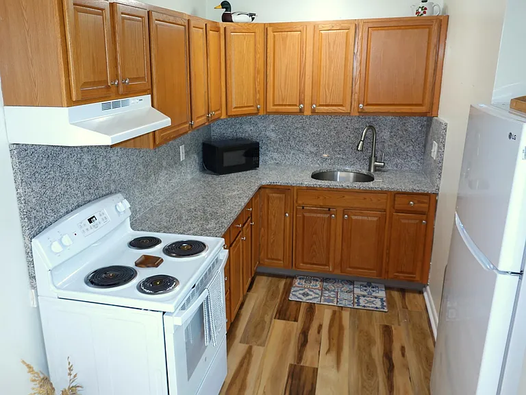 1016 W Baltimore Pike #E11 — Photo 3
