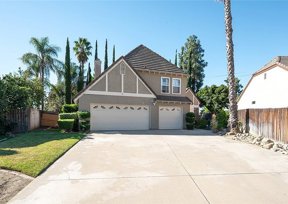 1st image of 1590 Honeydale Ct