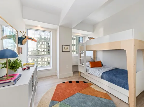 440 Kent Avenue image 8 of 15