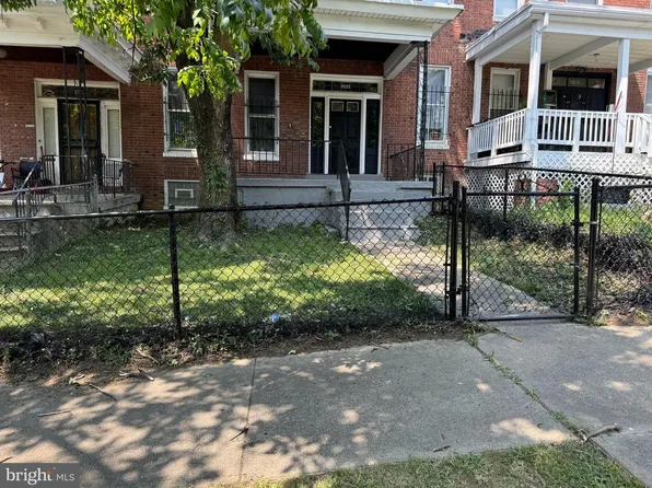 2904 Ulman Ave, Baltimore, MD 21215