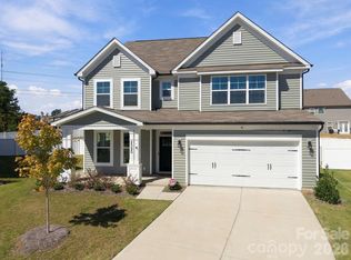 2020 Embassy Ct, Charlotte, NC 28213