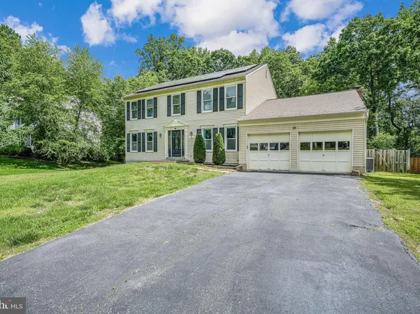 7 Apple Blossom Ct, Stafford, VA 22554