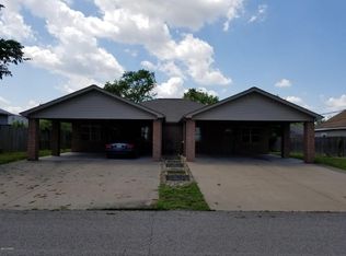204 N Garfield St, Marion, IL 62959
