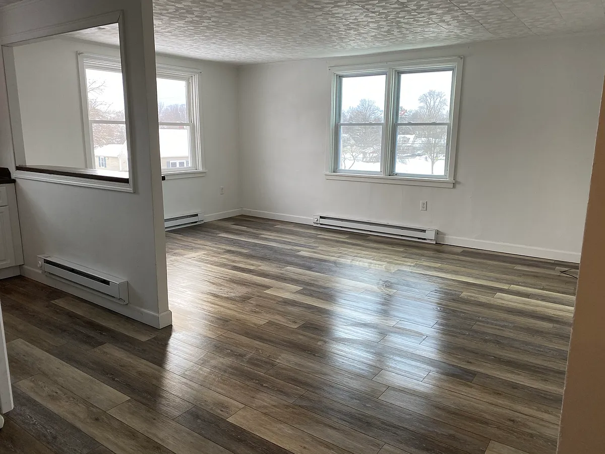 Building Photo - 705 Briarcliff Rd #2