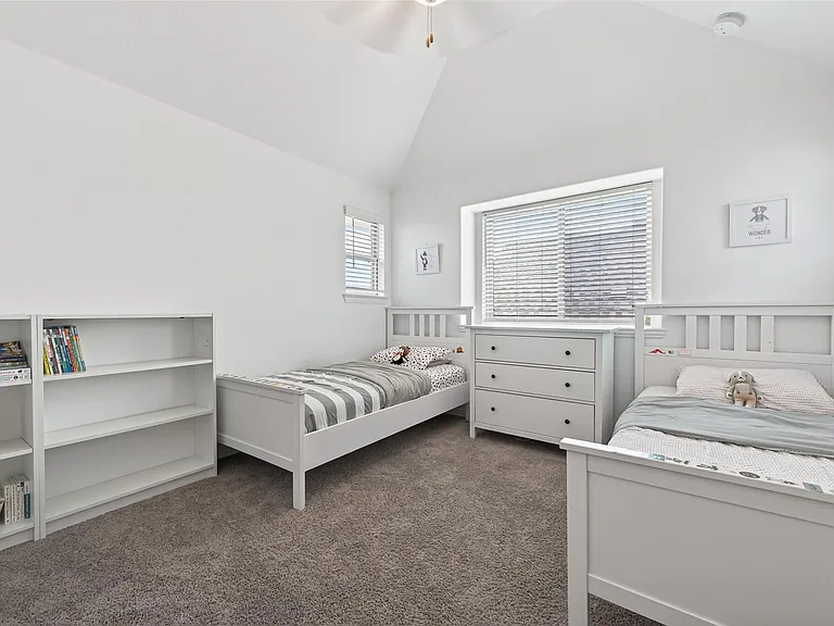19115 Falkenstein Castle Way — Photo 23