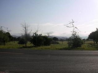 1242 S Strathmore Ave, Lindsay, CA 93247