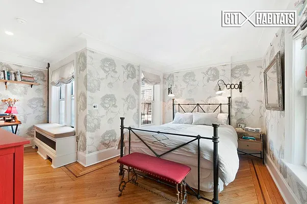 Sold by Citi Habitats | media 4