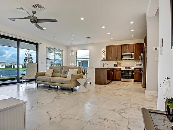 3rd image of 12799 SW Middlecreek Rd