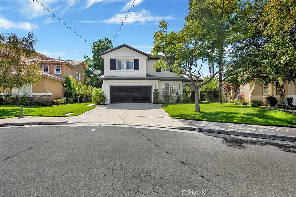 5 bed, 3472 sqft, $6,200 — Photo 2