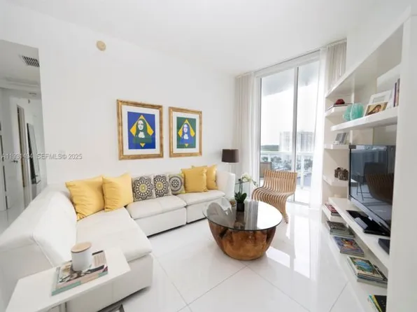 15901 Collins Ave, Sunny Isles Beach, FL