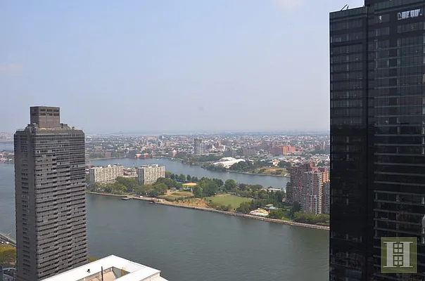 Rented by Halstead Real Estate | media 24