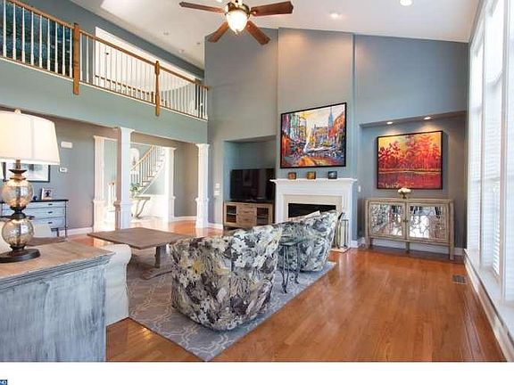 4th image of 104 Bolero Dr