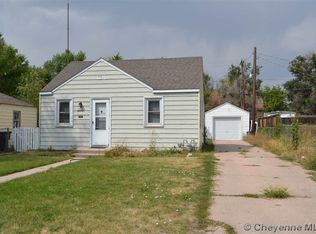 1112 E 7th St, Cheyenne, WY 82007