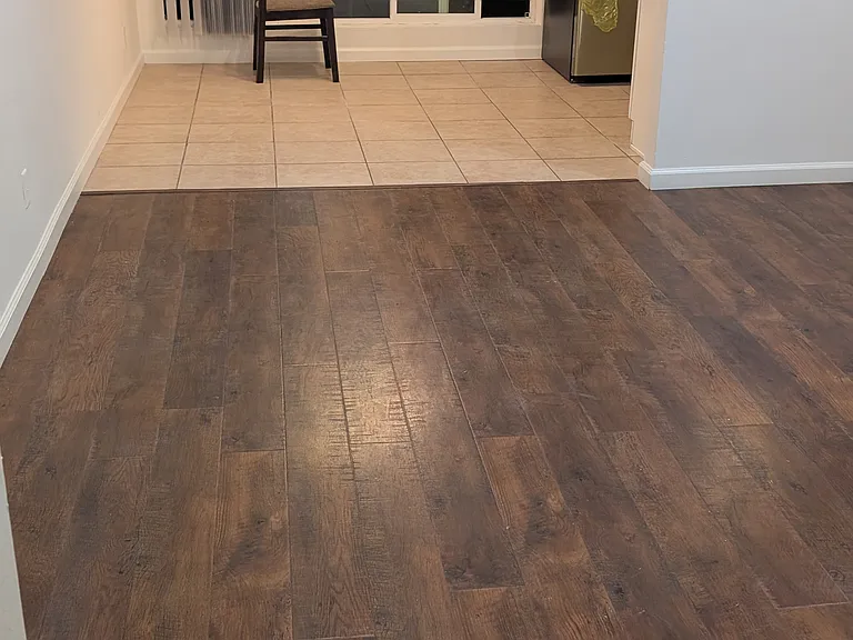 371 W Lexington Dr #4 — Photo 8