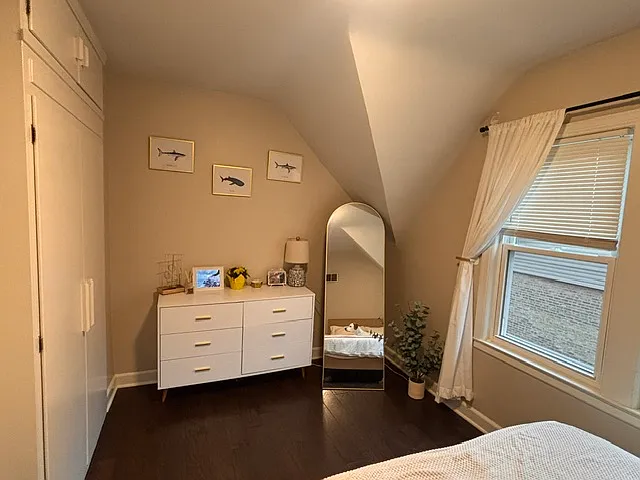 6057 N Neva Ave #2 — Photo 9