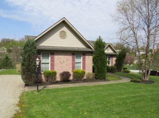 116 Morningstar Dr, Rostraver Township, PA