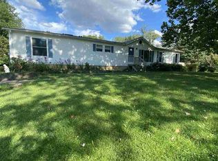 393 Woodland Ave, Jackson, MI 49203