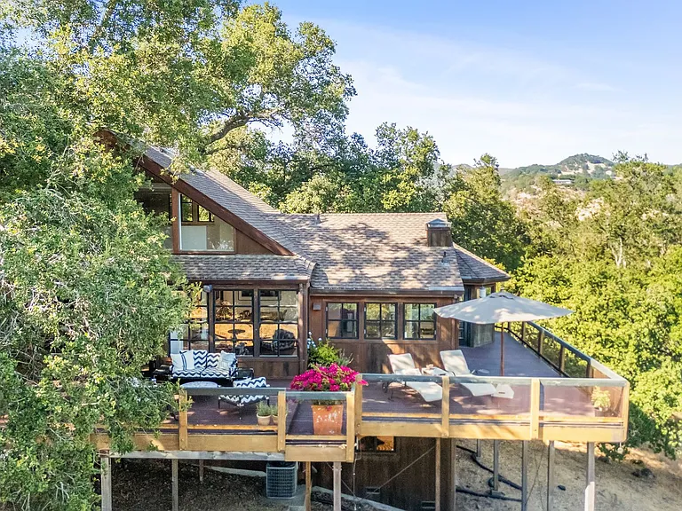 1090 Bart Rd — Photo 13